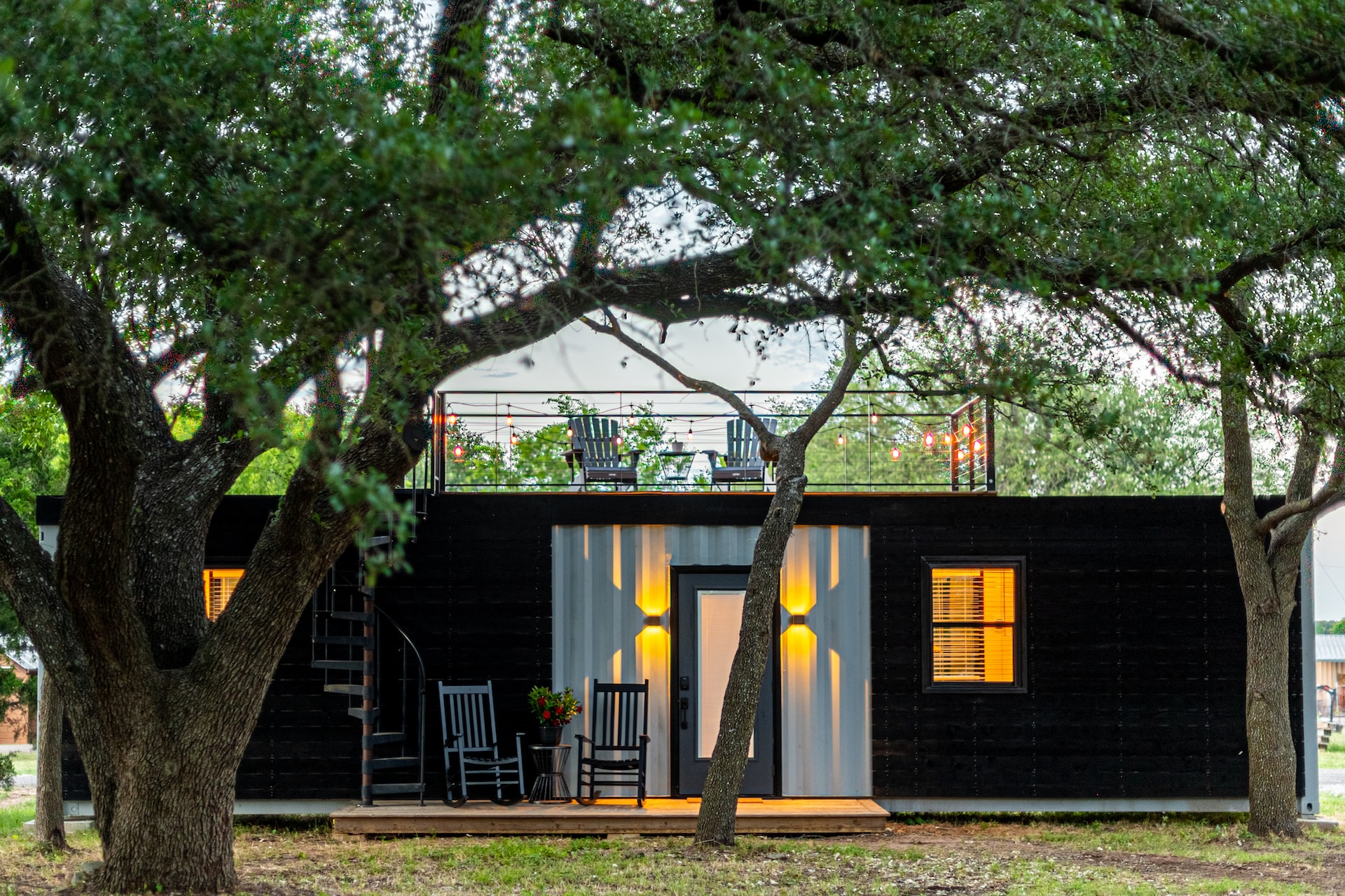 Exploring Creative Alternatives to Shipping Container Disposal