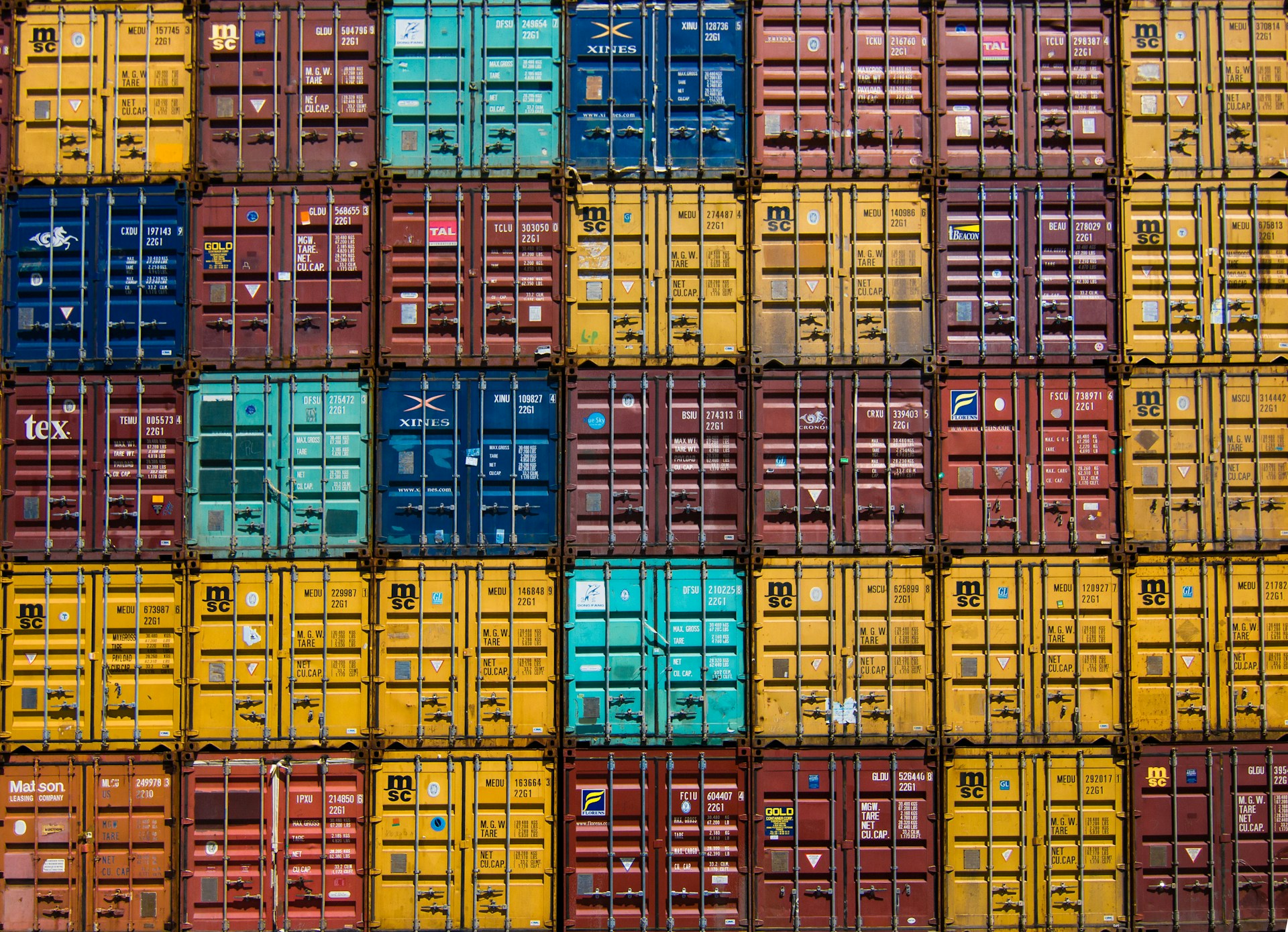 How Property Managers Use Shipping Containers