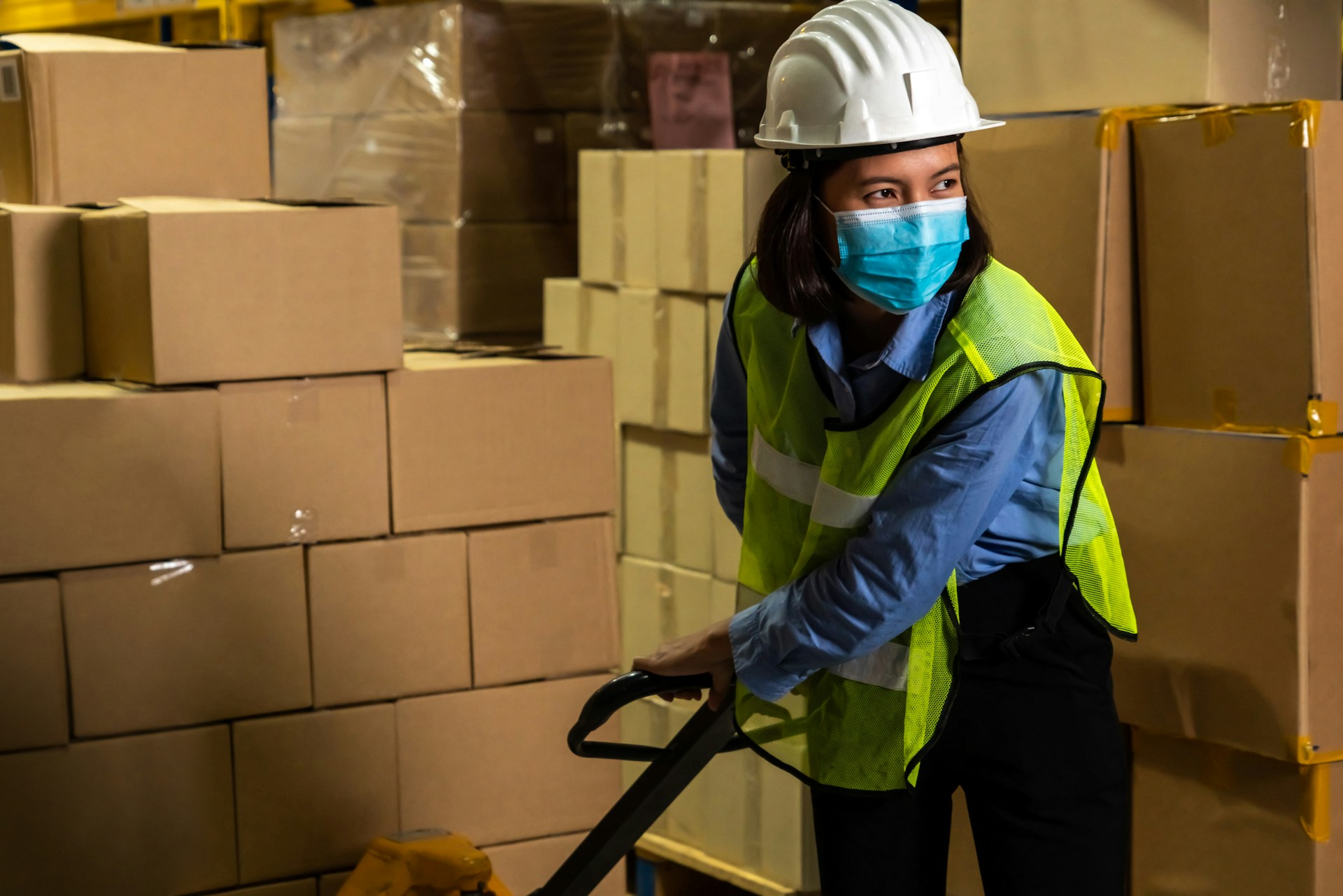 Transforming Old Containers: Beyond Basic Shipping Container Recycling