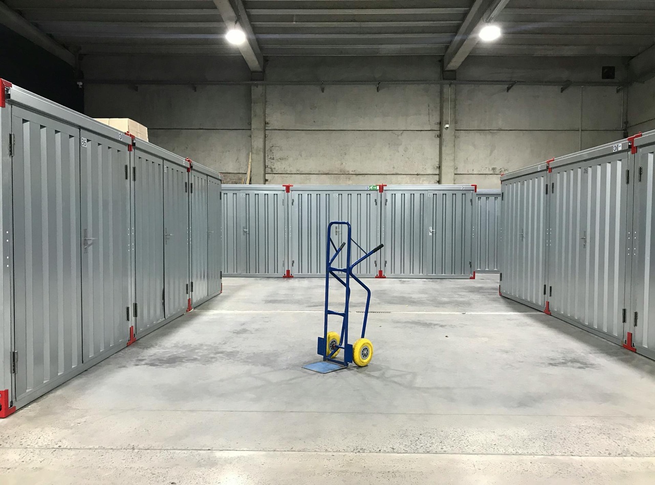 What to Check Before You Rent a Shipping Container for Storage
