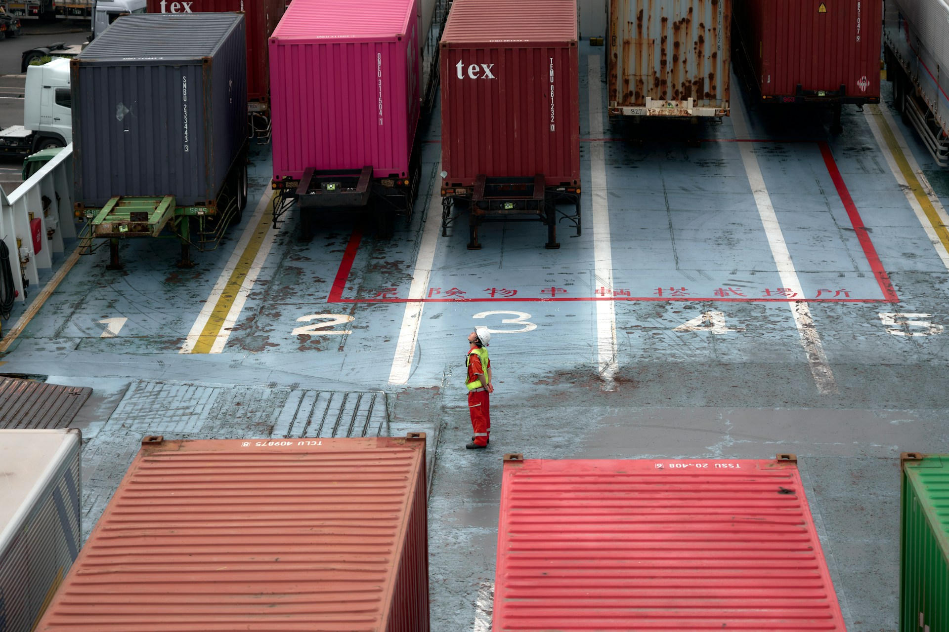Common School Questions About Shipping Container Transportation